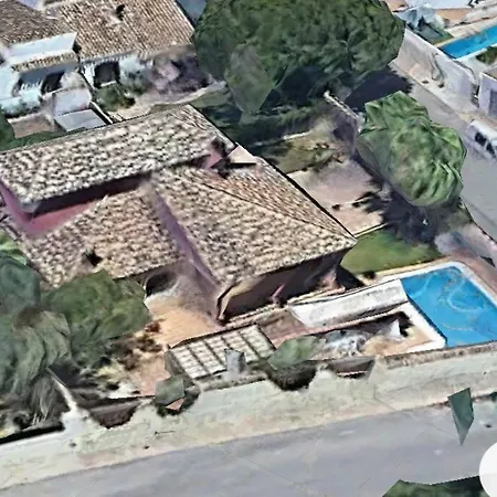 Con Piscina Y Bbq